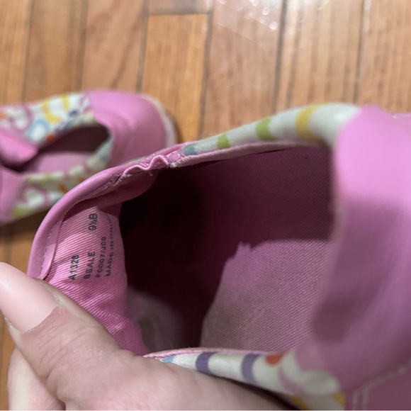 Coach - Picture 3 of 4